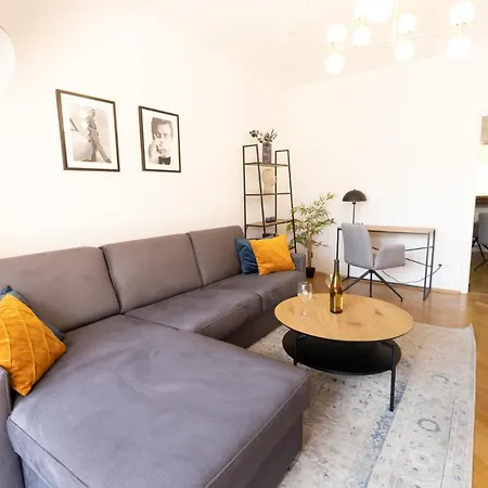 Lahn-living I - Modernes Design - Privater Garten - Zentrale Lage Nahe Rhein Und Martinsburg * Lahnstein