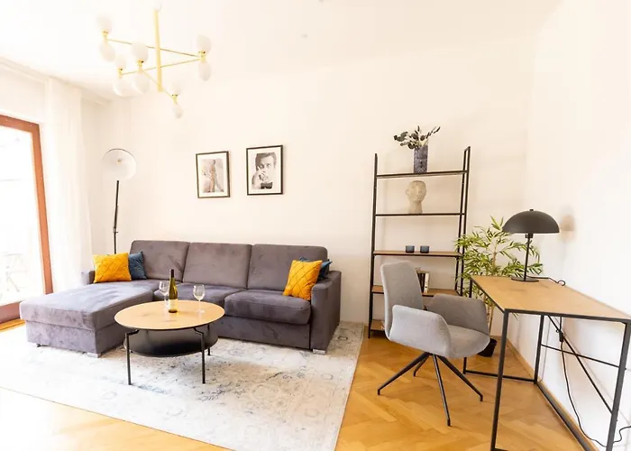 Lahn-living I - Modernes Design - Privater Garten - Zentrale Lage Nahe Rhein Und Martinsburg