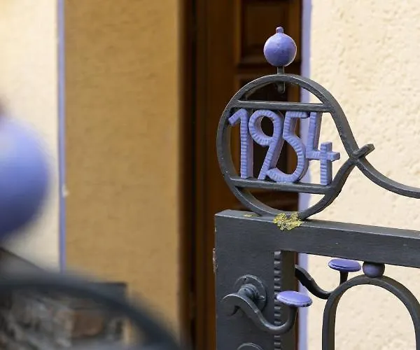 Lahn-living I - Modernes Design - Privater Garten - Zentrale Lage Nahe Rhein Und Martinsburg Apartamento Lahnstein